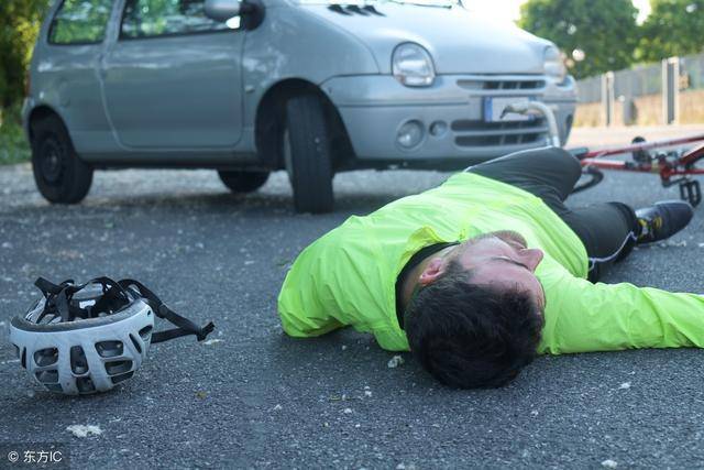 梦见男朋友出车祸是什么意思梦到男朋友出车祸好不好解梦大师